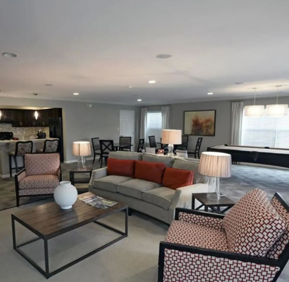 Covington Square on Vale Park Image 11