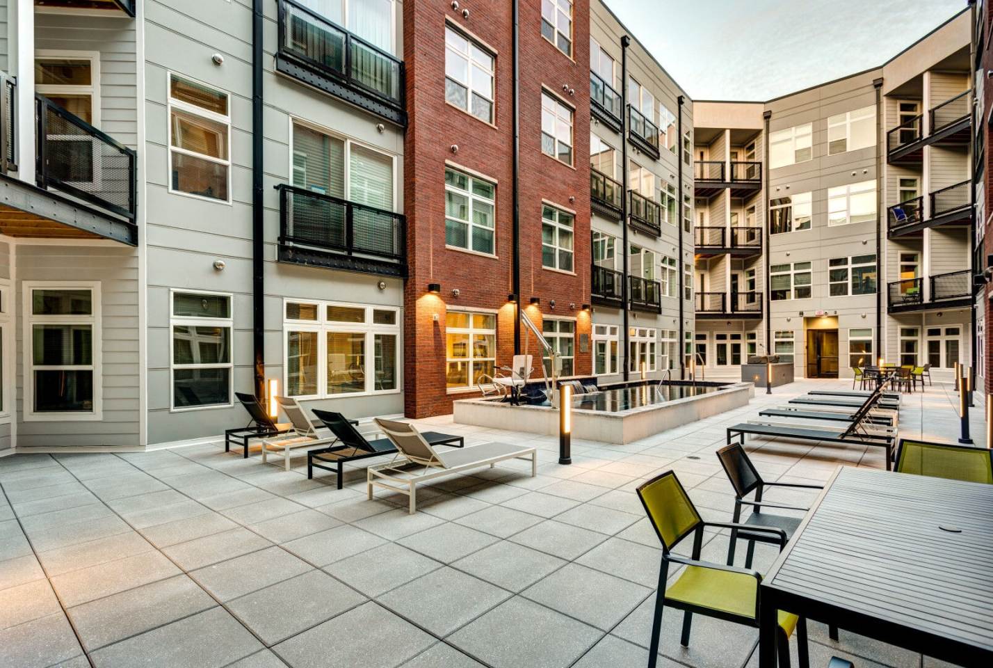 Attain Downtown Image 16
