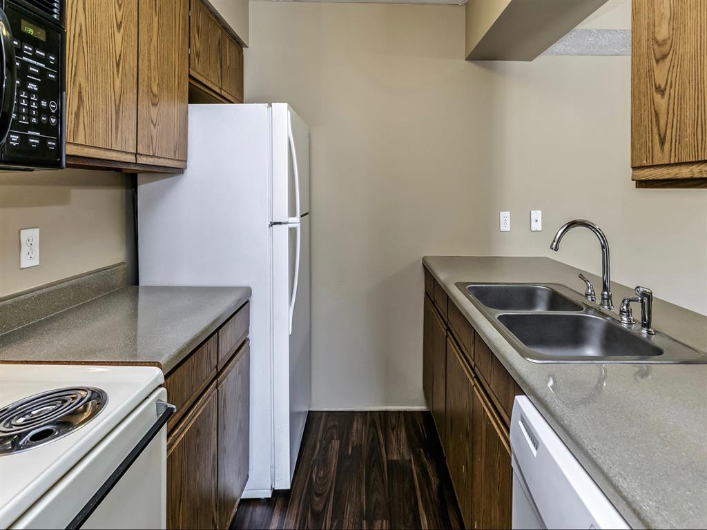 Fox Ridge Apartments Image 3