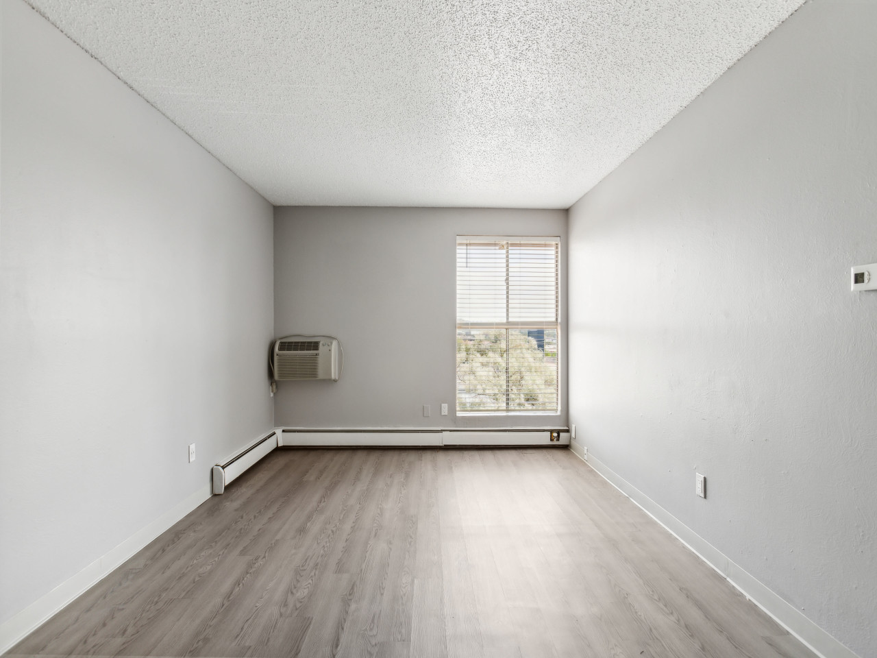 Chestnut Springs Apartments Image 16