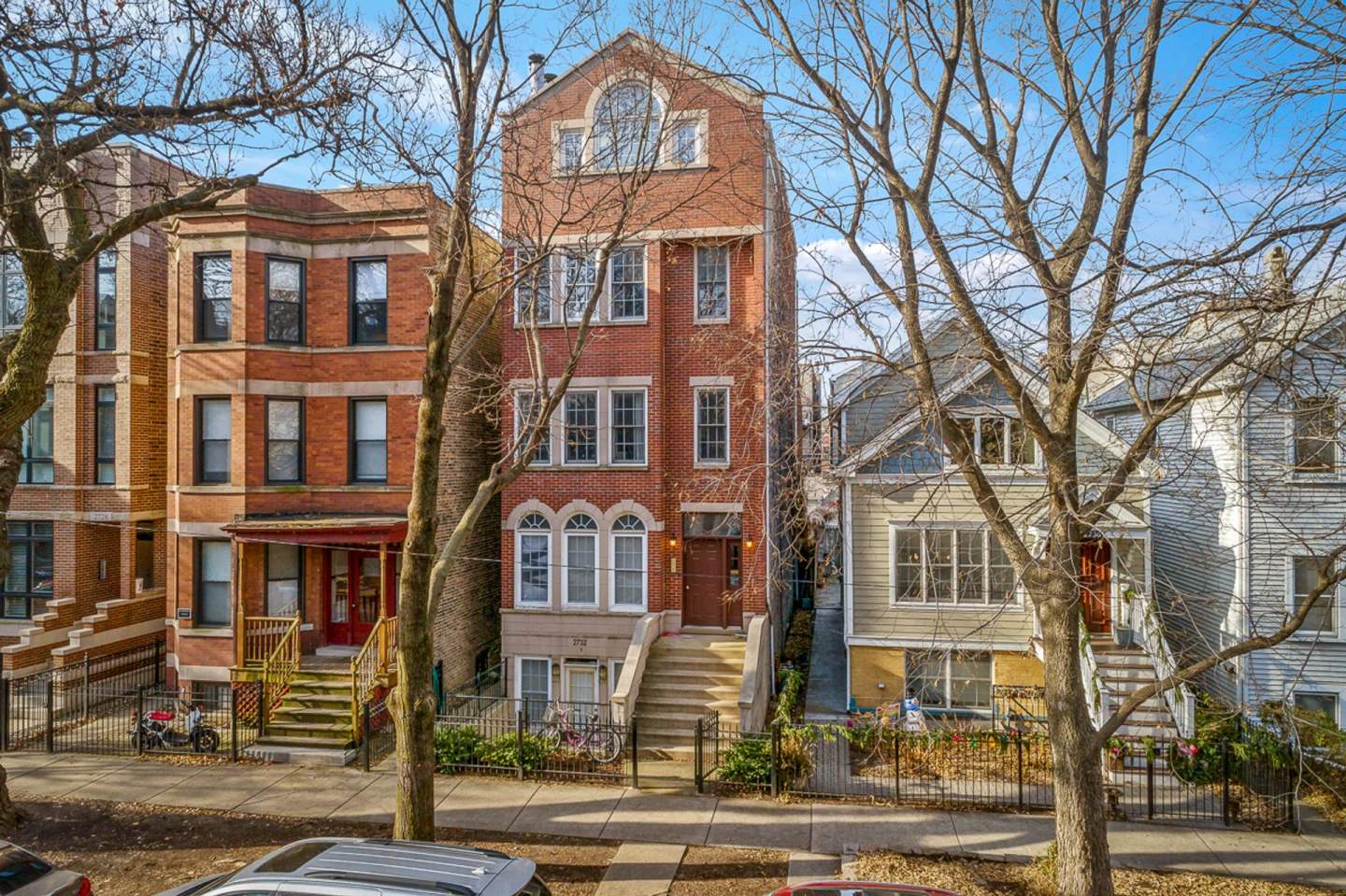 2732 N Wayne Ave Image 4