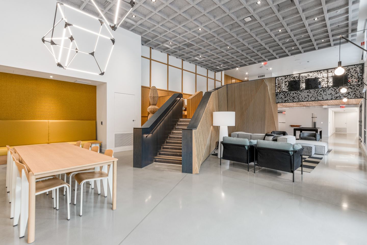 Sevens Luxury Apartment Image 10