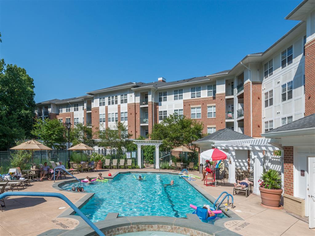 Senior Housing - Evergreens at Columbia Town Center Image 39