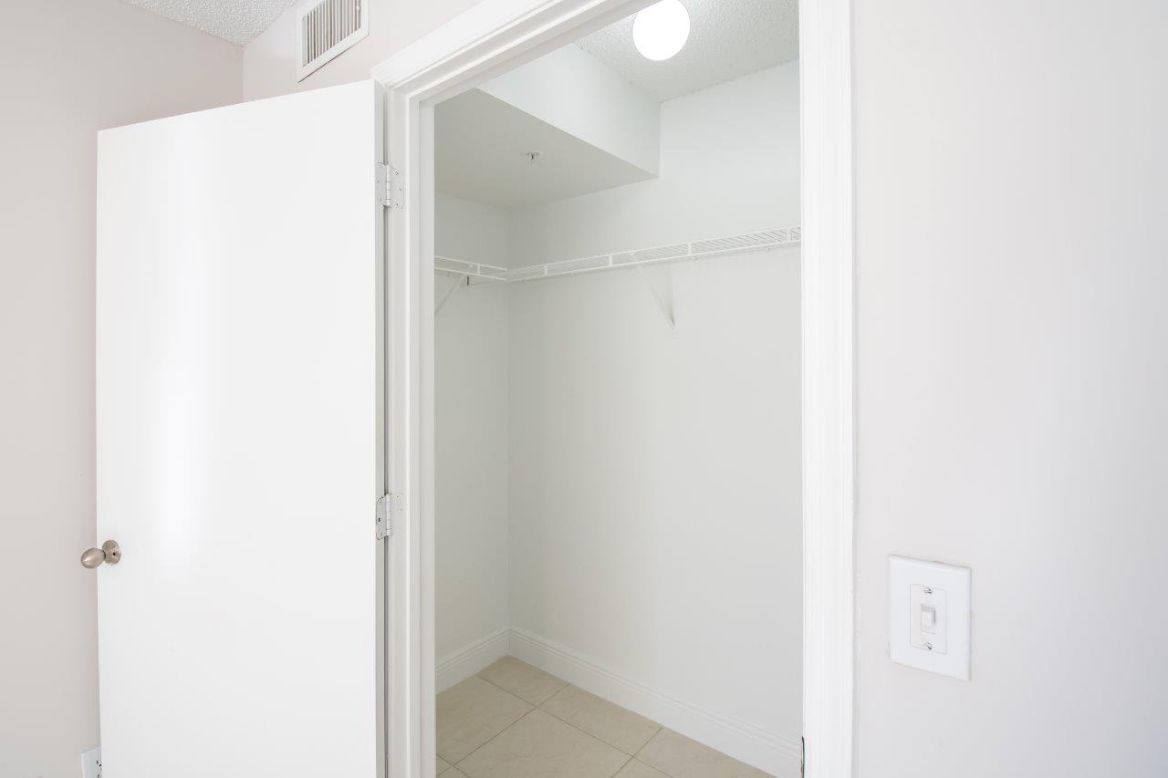 Legacy Lakeview Image 14
