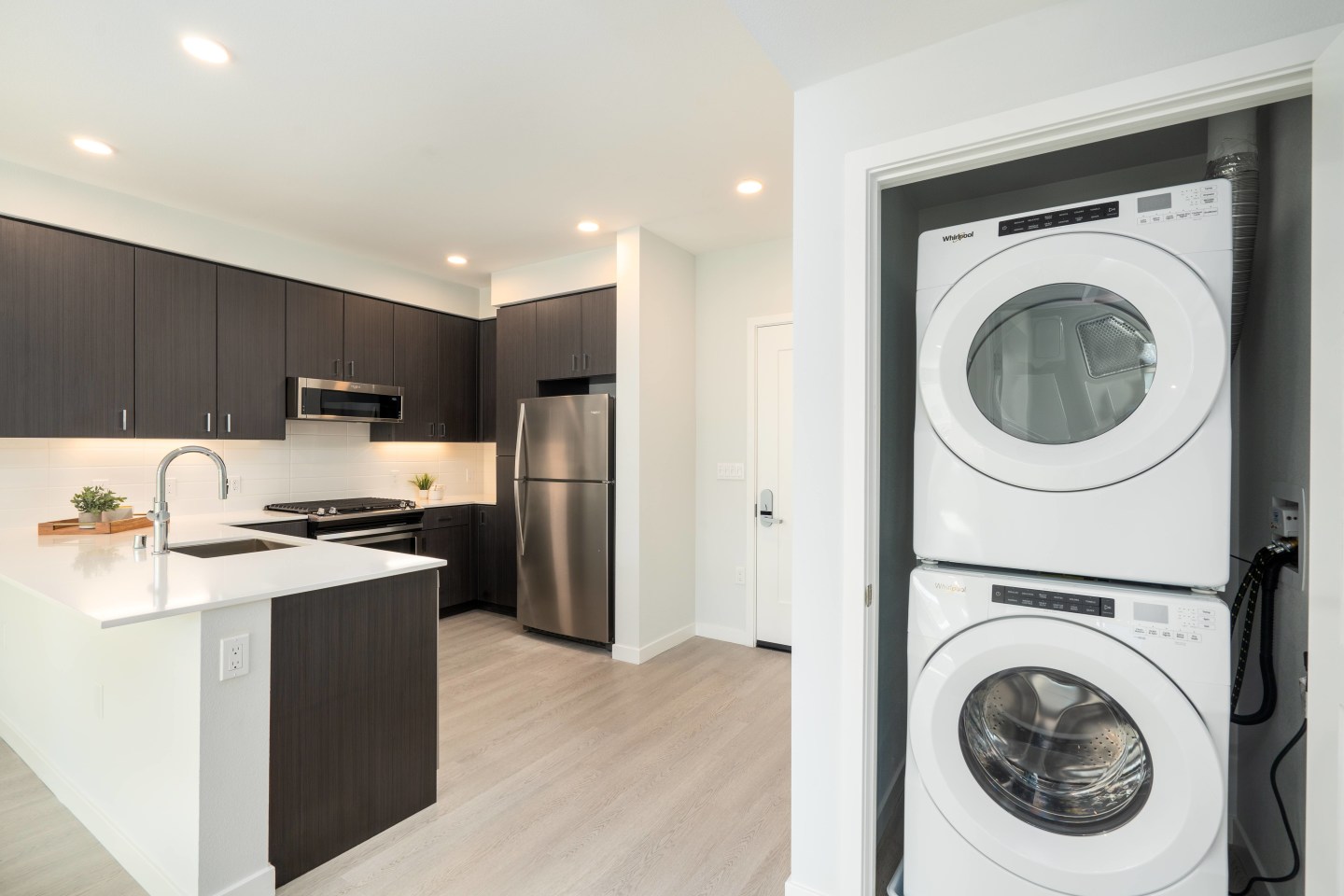 MV Apartments Image 3
