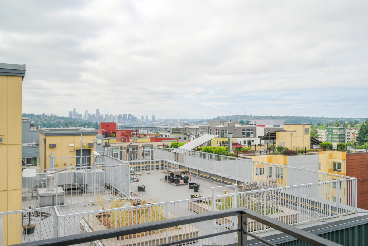 Montclair Apartments - Student Housing Image 17