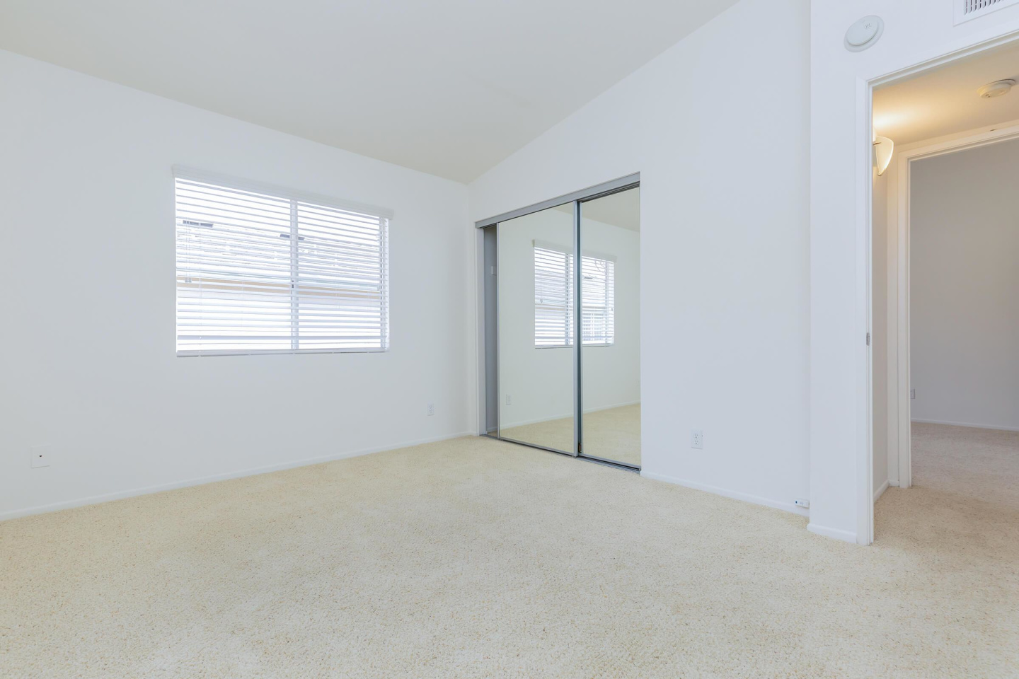 Windrose Apartments Image 22
