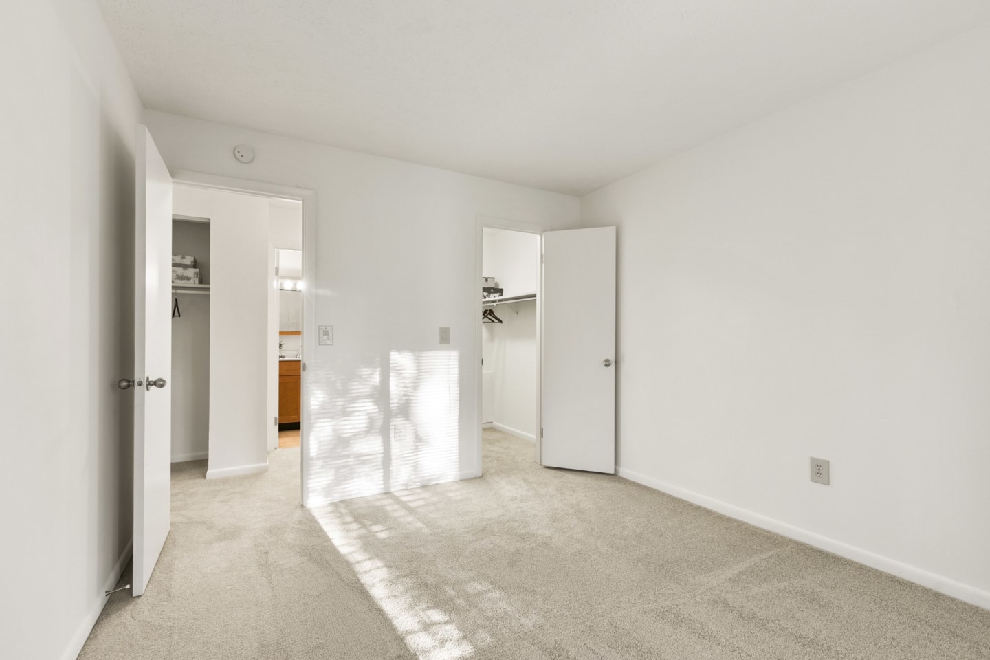 Roxalana Hills Apartments Image 25