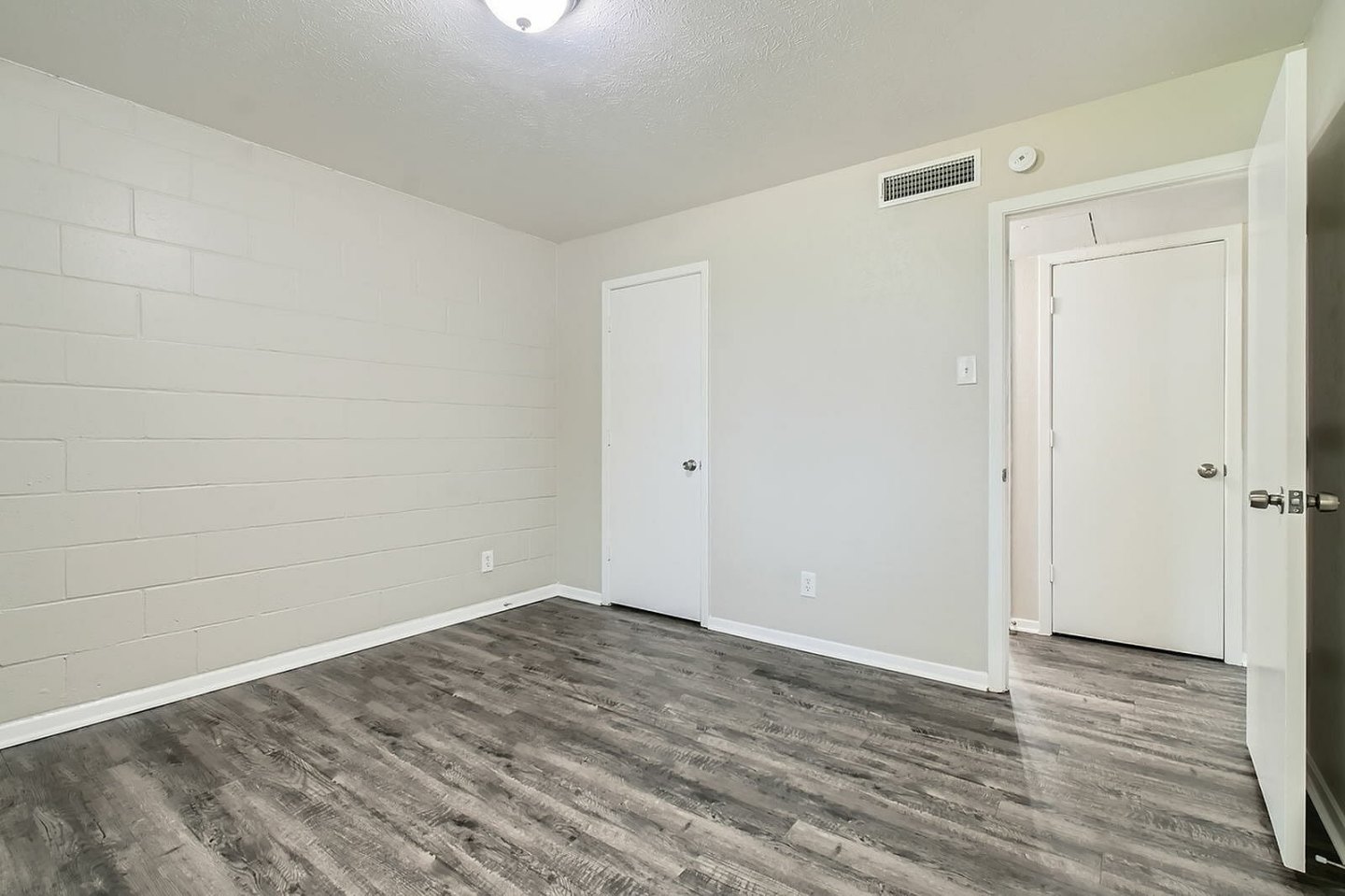 The Brookmoore Image 28