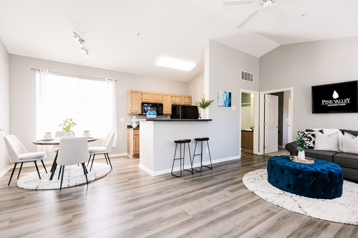Pine Valley Apartments Image 1