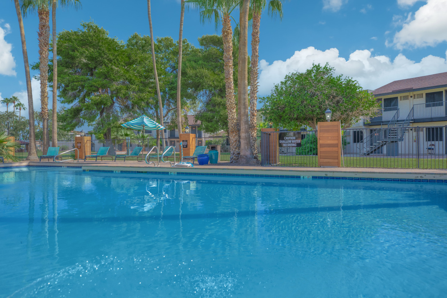 Desert Gardens Apartment Community Image 32