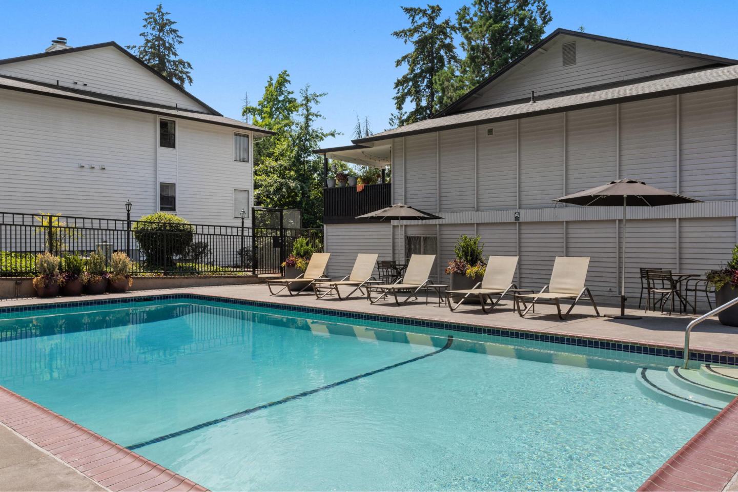 Montclair Terrace Image 2