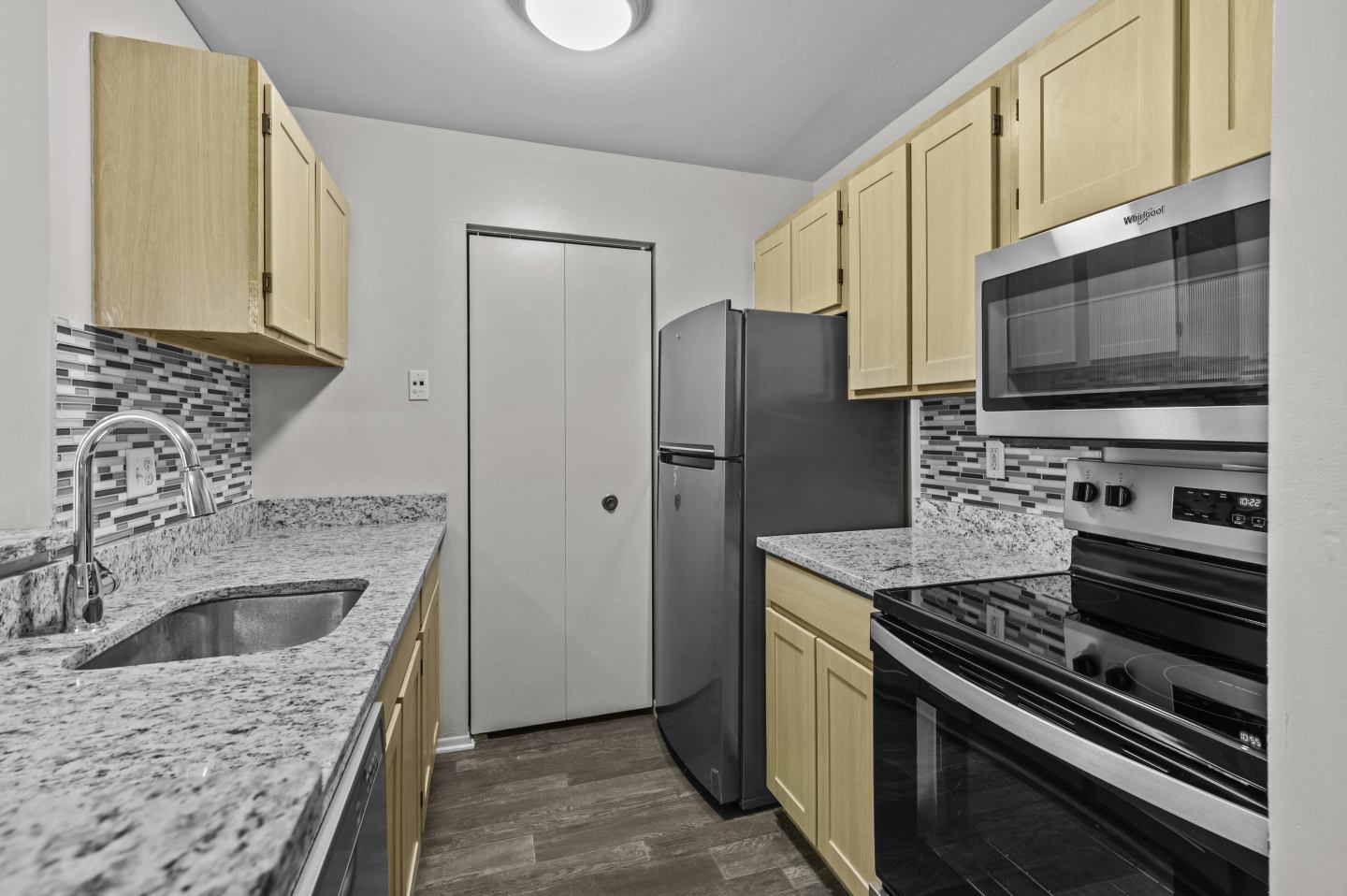 Village Club of Farmington Hills Image 28