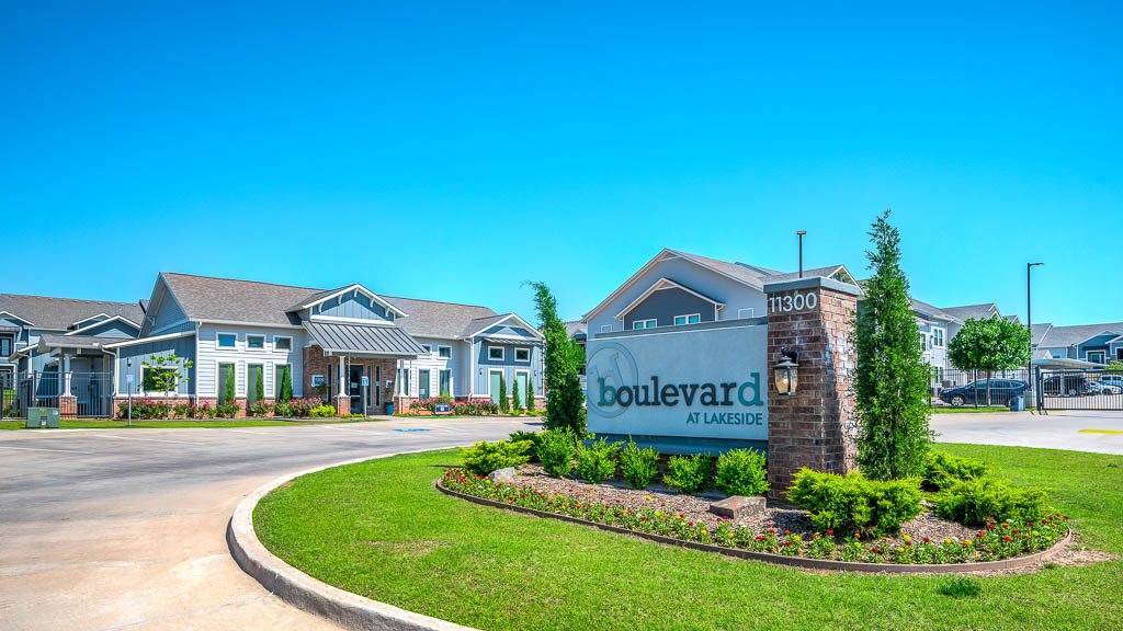 Boulevard at Lakeside Image 7