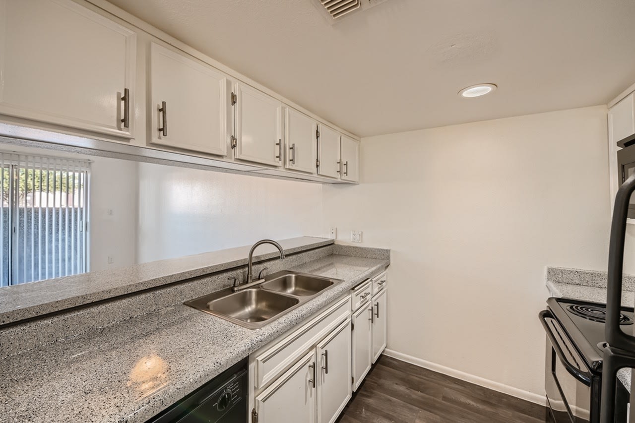 Rise Dobson Ranch Image 25
