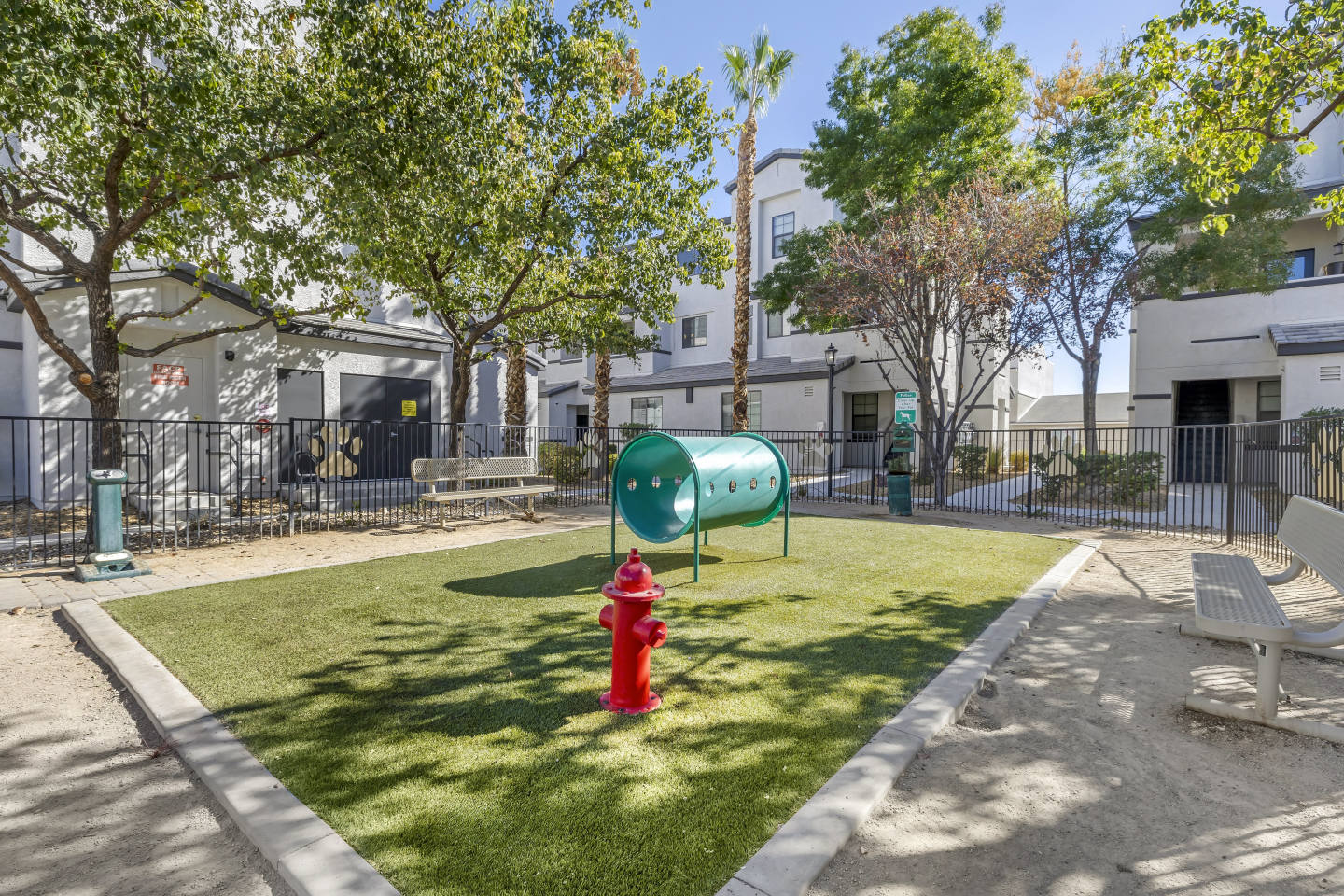 The Michael B Townhomes and Flats Image 24