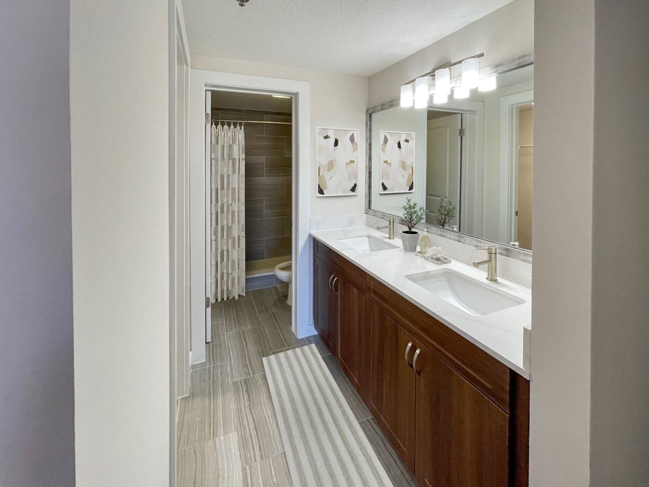Mizner Park Apartments Image 5