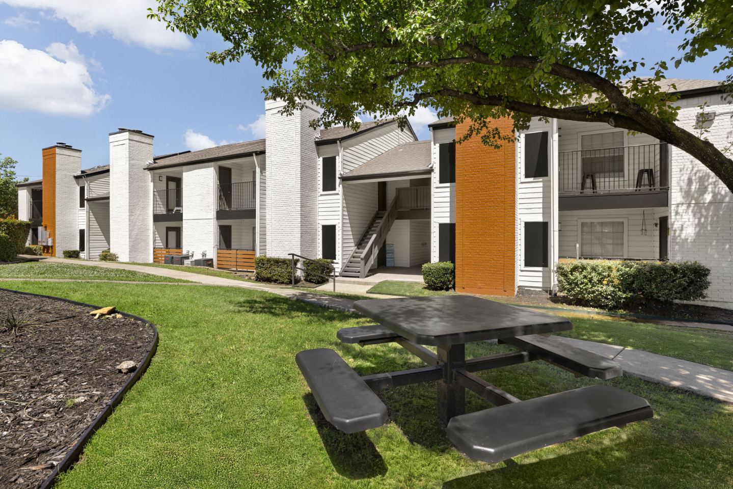 Flats on Mill Image 18