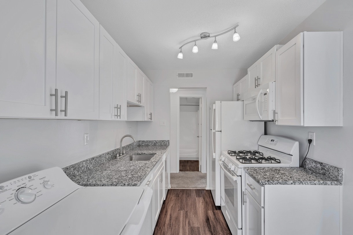 Aston Ridge Apartments Image 7