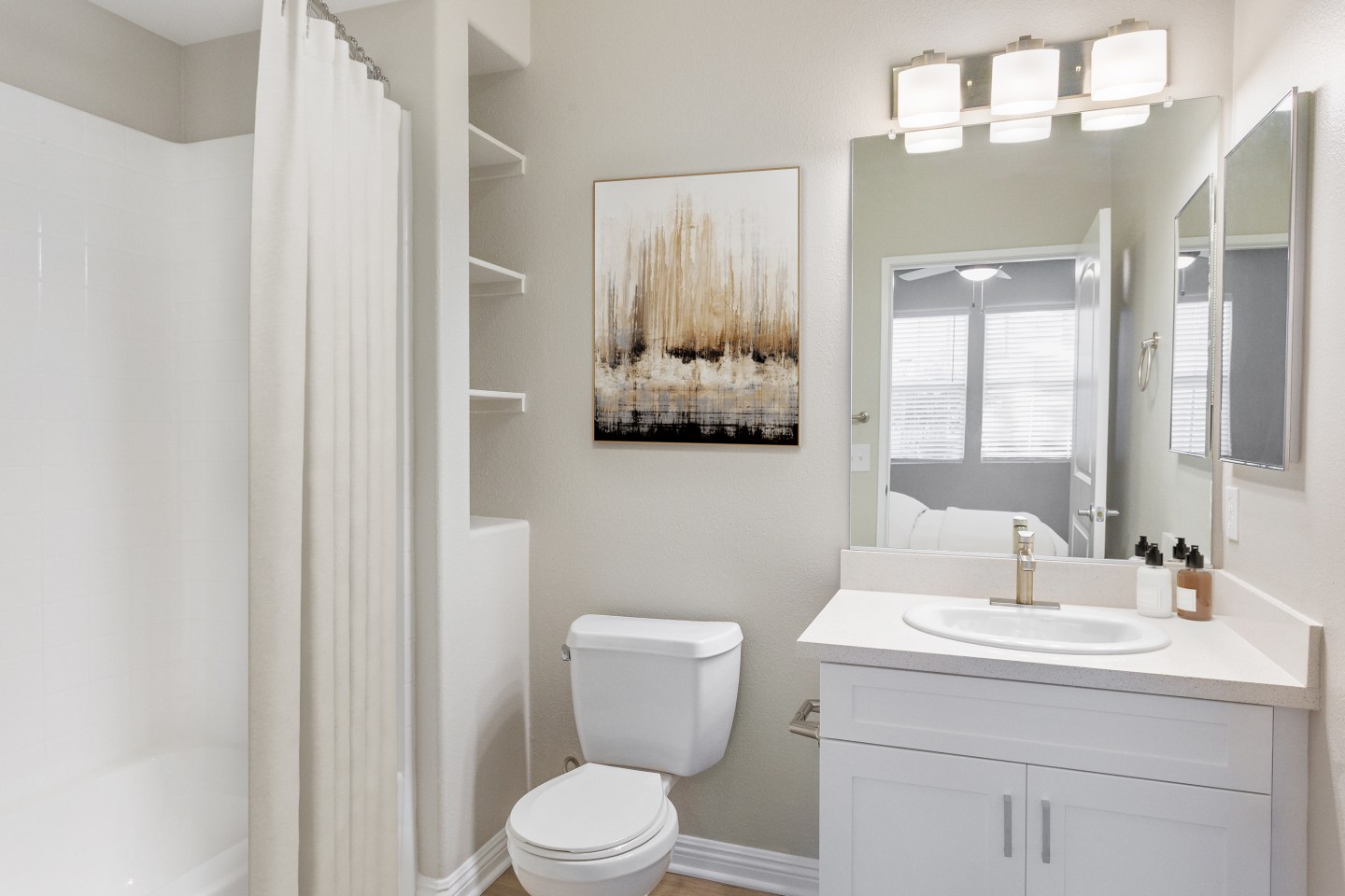 Ridgeview Apartment Homes Image 8