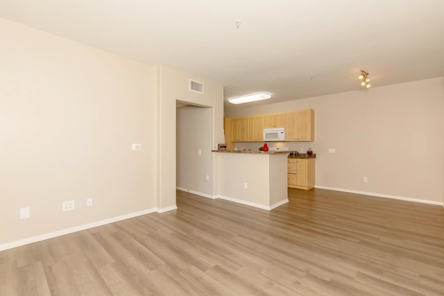 Laurel Vista Apartment Homes Image 29