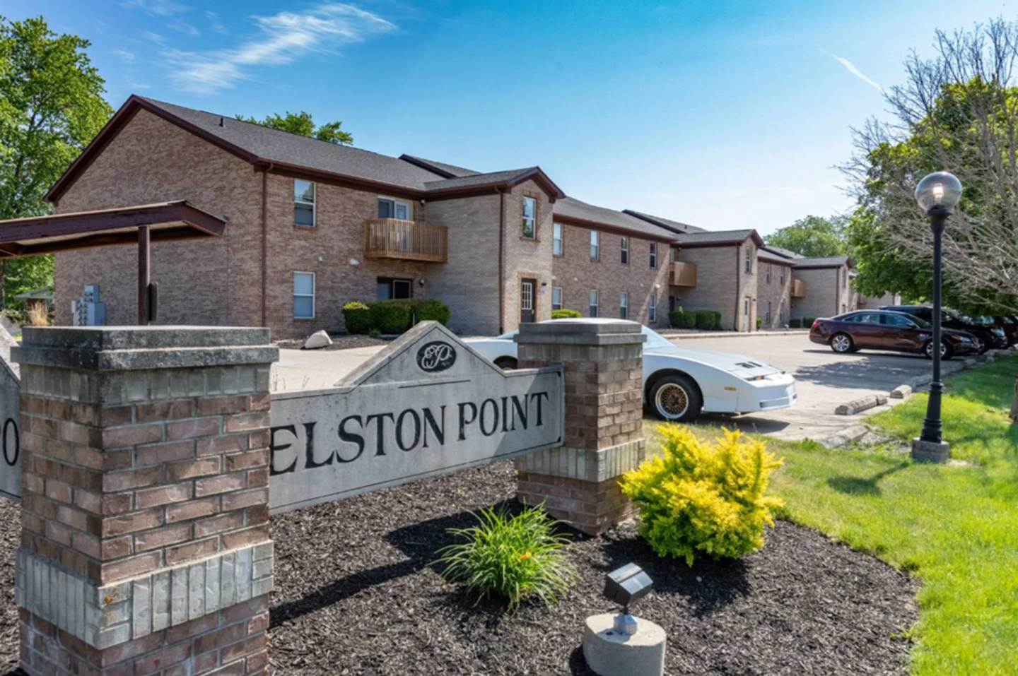 Elston Point Image 1