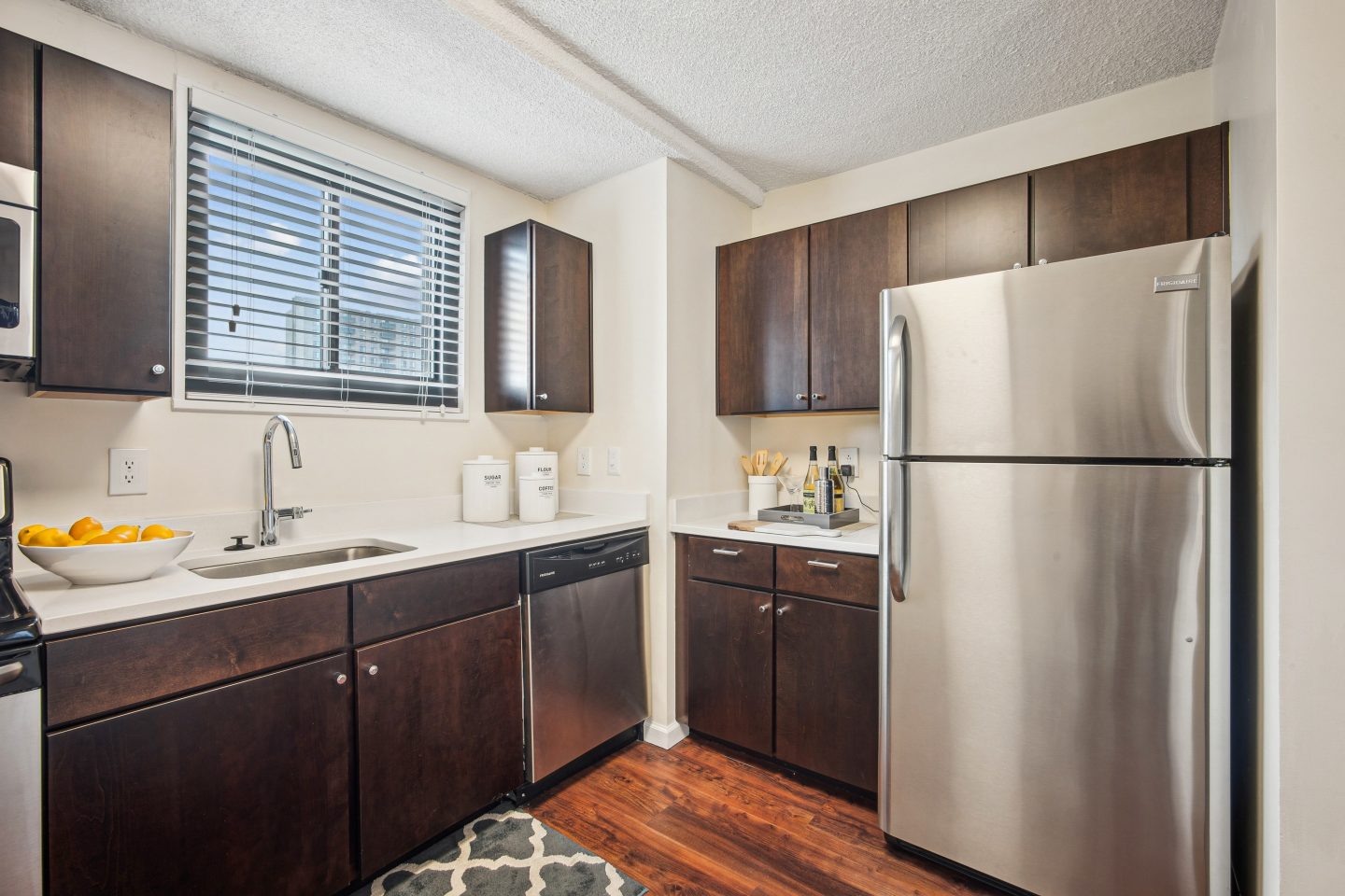 Riverside Apartments Image 41