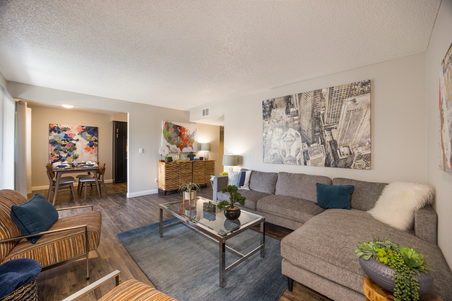 2900 Lux Apartment Homes Image 1
