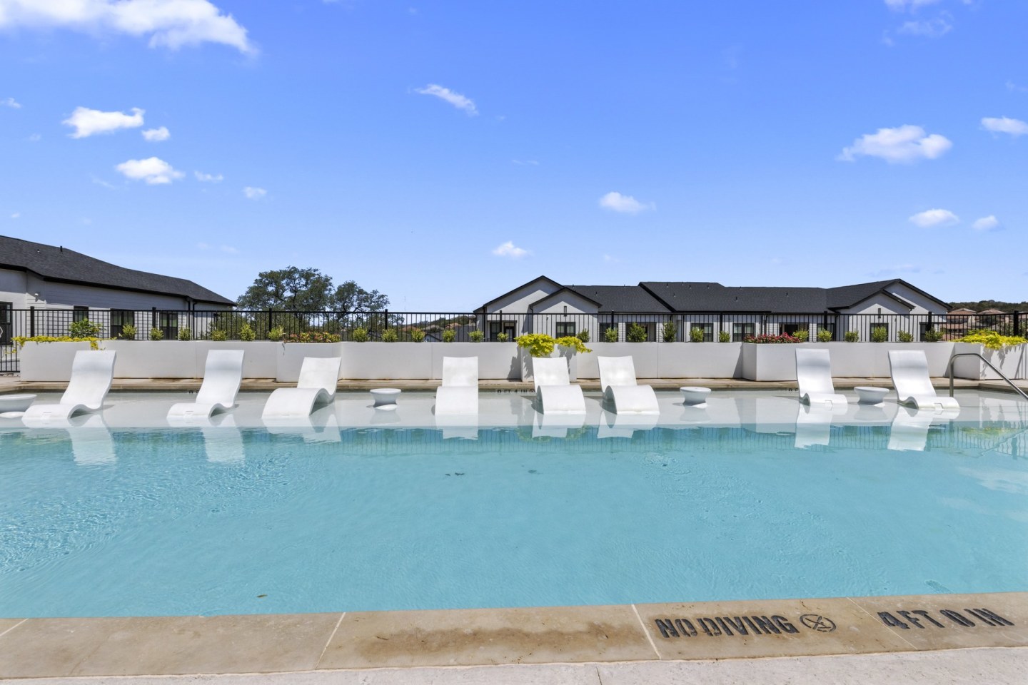 Birwood Heights Image 7