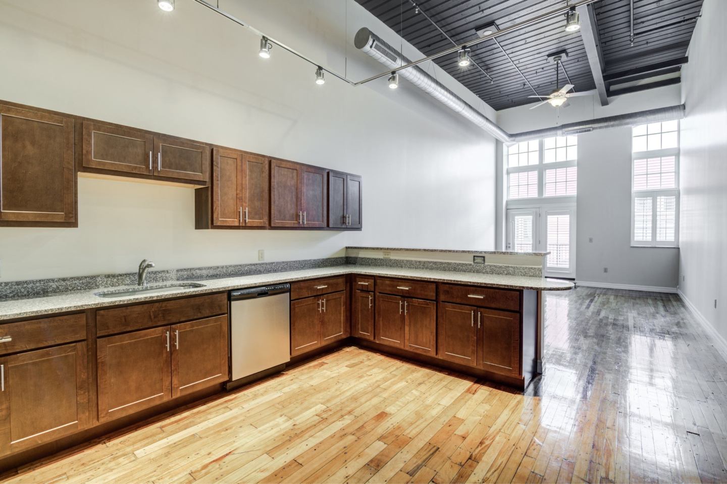 Albany Lofts at One Broadway Image 21