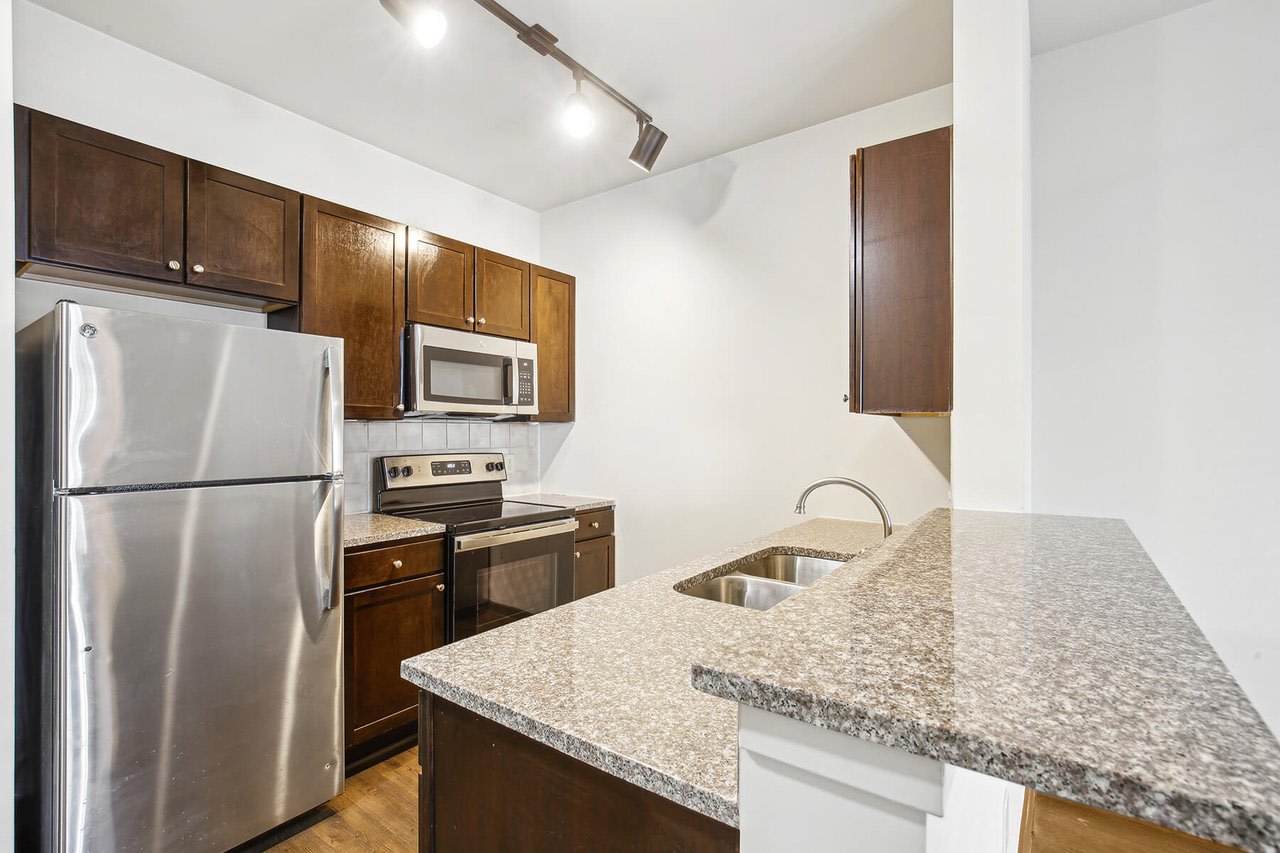 Apex West Midtown Image 1
