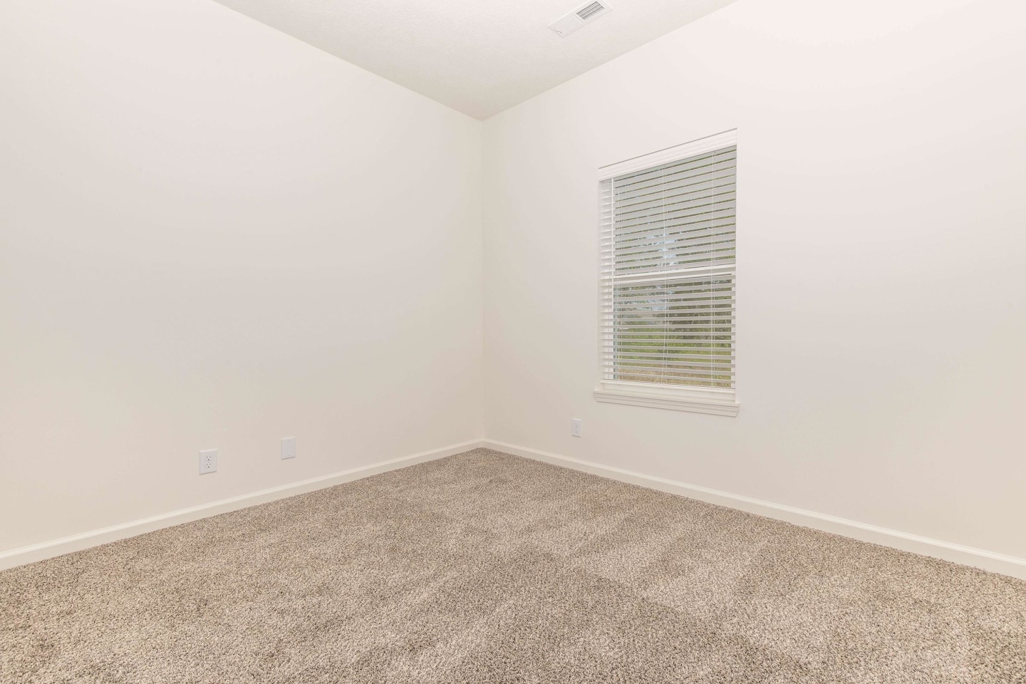 Avalon Bluffs Image 110