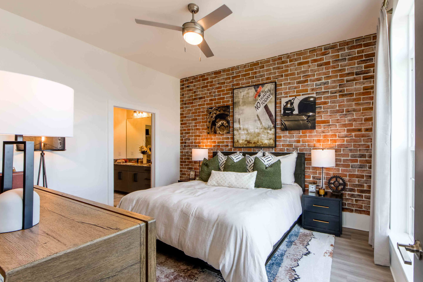 The Oliver Luxury Apartments Image 21