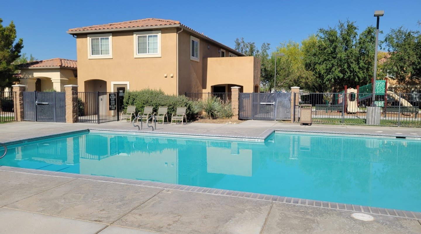 Larkspur Village Apartments Image 10