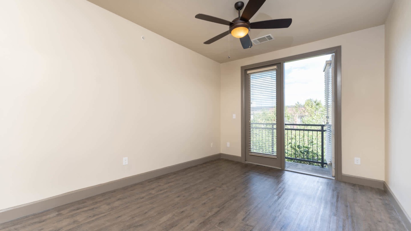Union at Carrollton Square Apartments Image 15