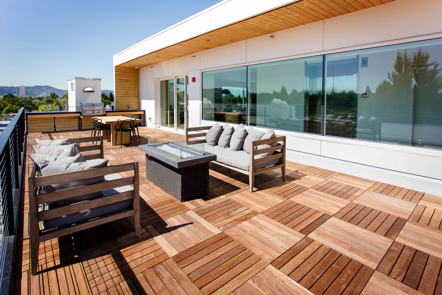 Burnside 26 Image 13