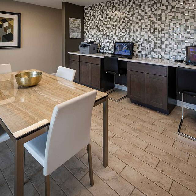 Park West Apartments Image 16