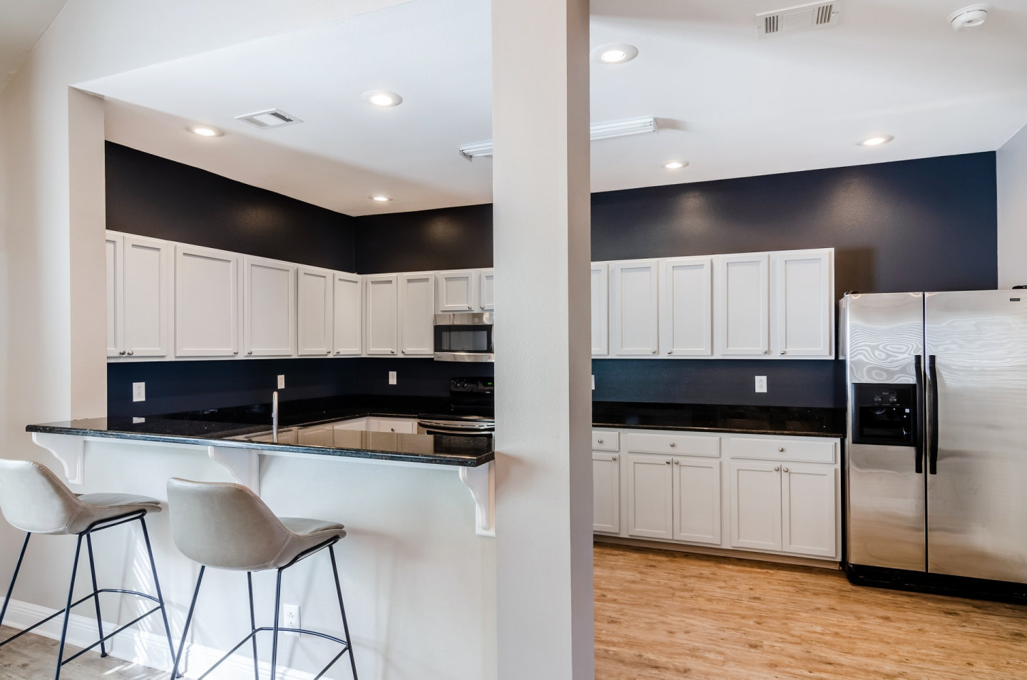 Grand Biscayne Apartments Image 12