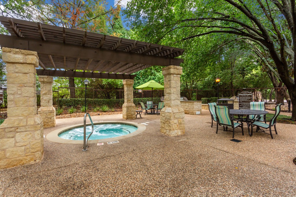 Ventana Oaks Image 20