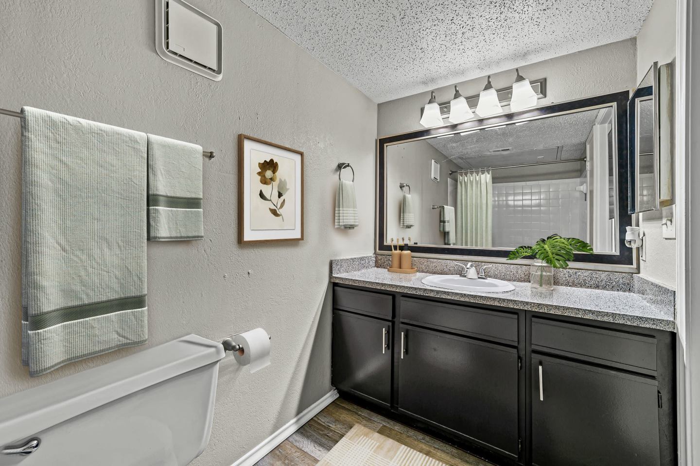 Legacy Apartments Image 6