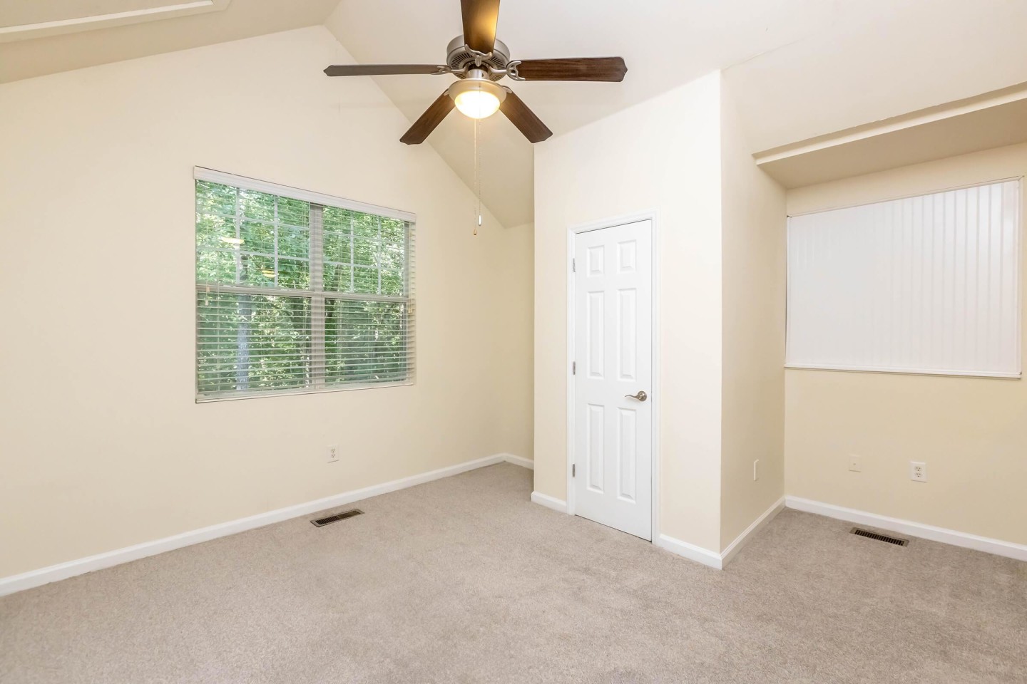 The Lofts at Strickland Glen Image 36