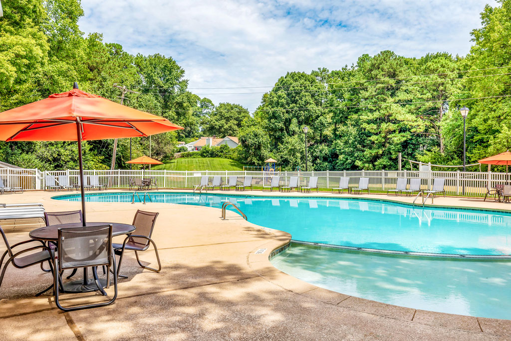 Grand Arbor Reserve Apartment Homes Image 16