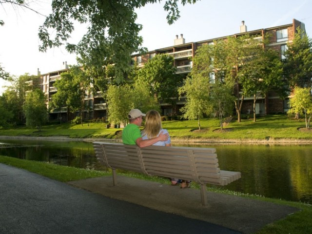 Woodland Creek Luxury Apartments Image 19