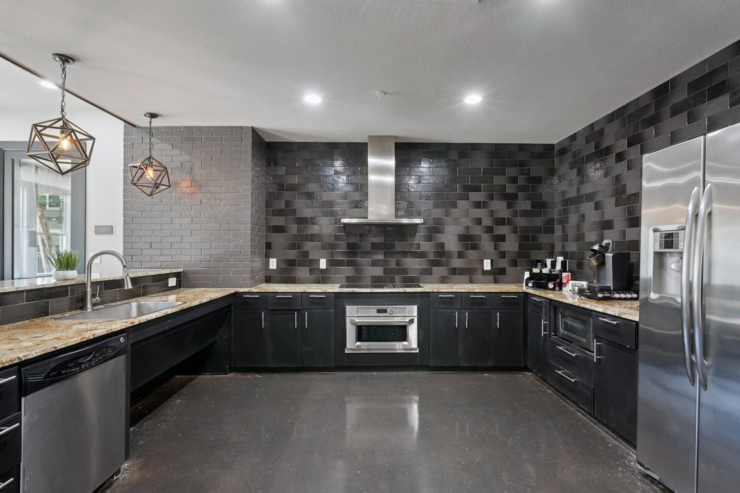 Highline Urban Lofts Image 33