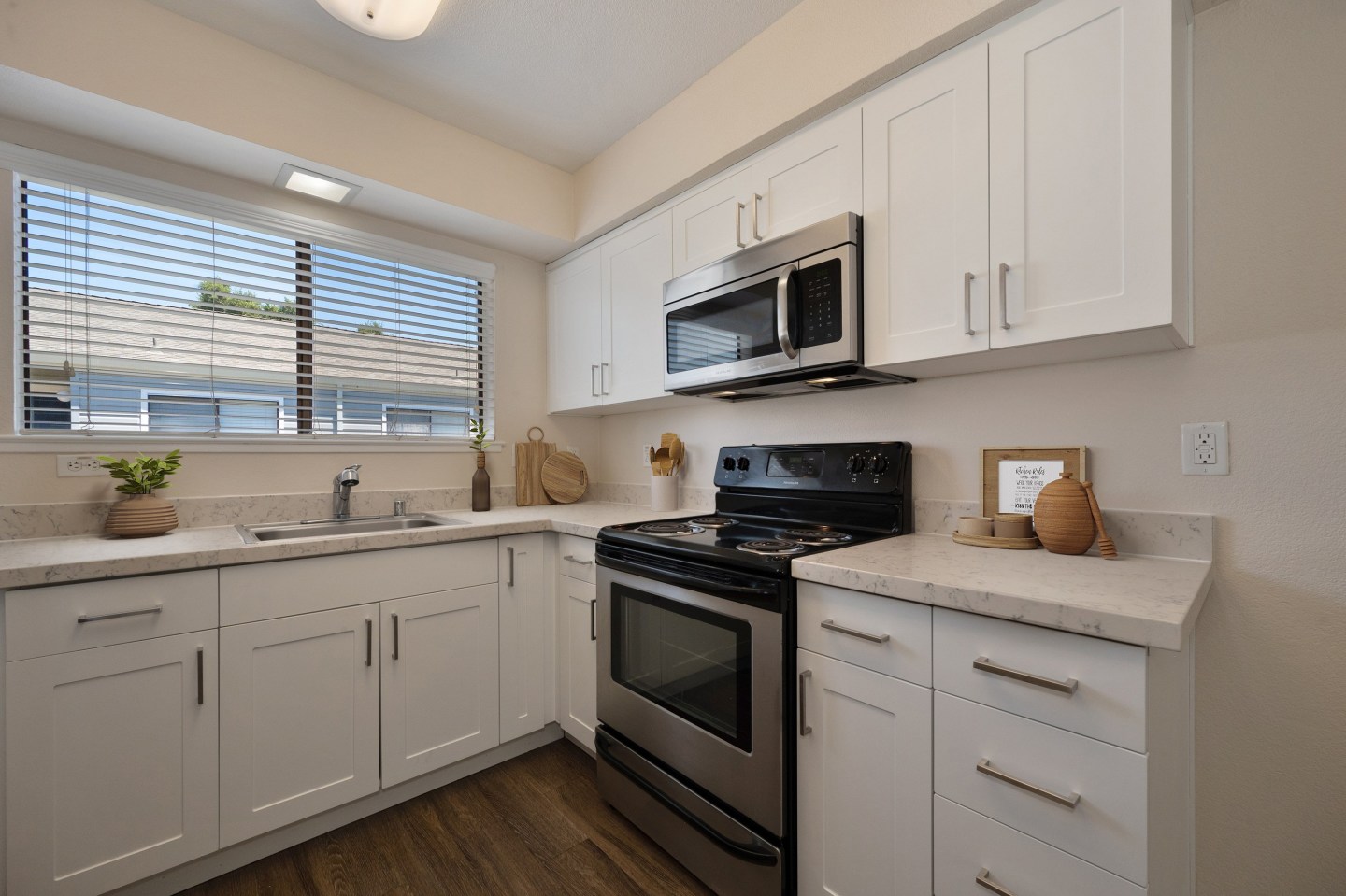 Silverstone Apartments Image 33