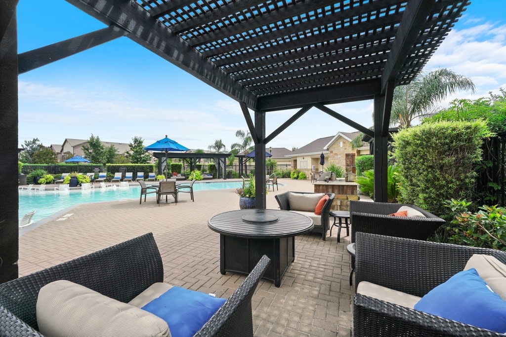 Grand Villas at Katy Image 15