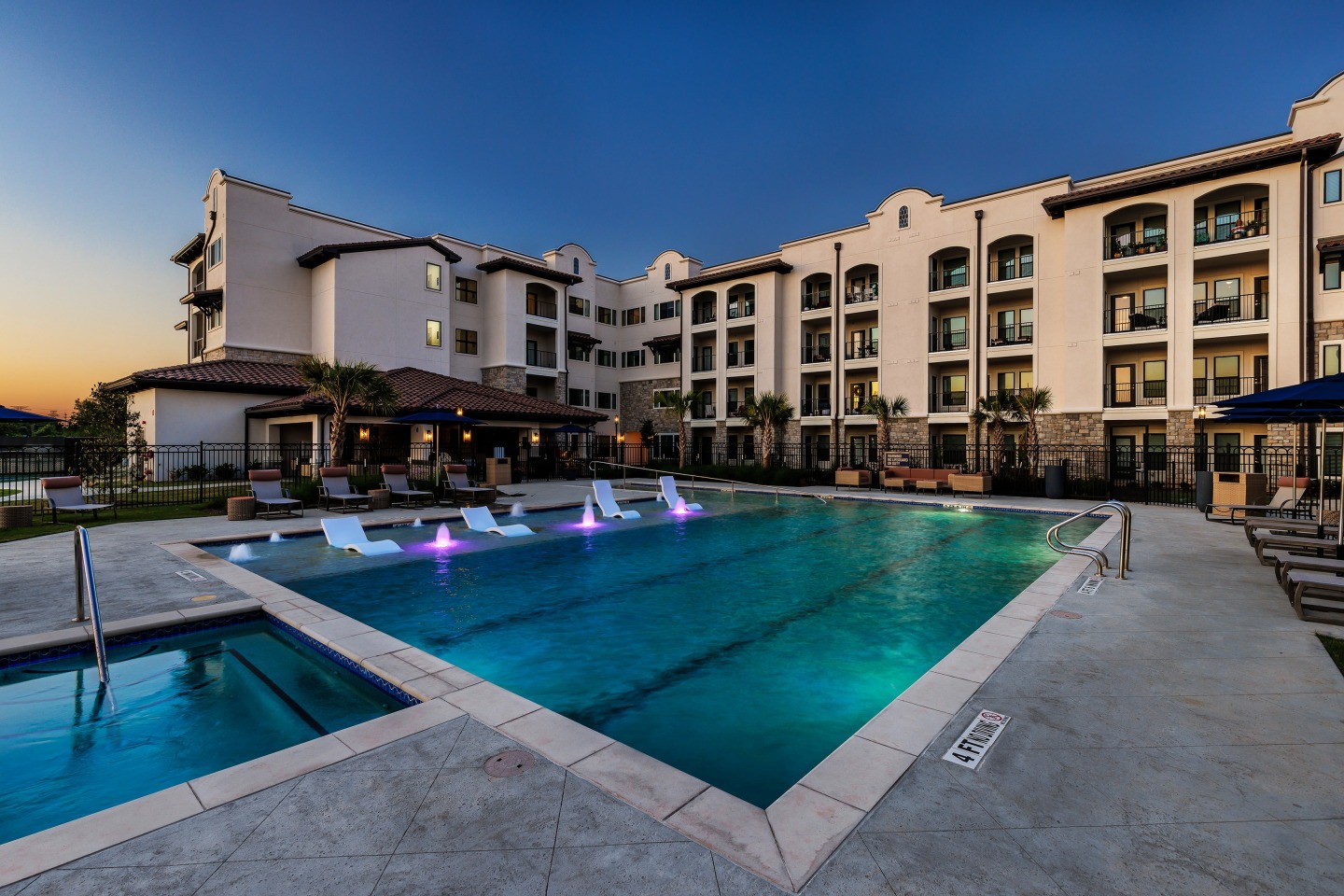 Arista at Riverstone Age 55+ Apartment Homes Image 4