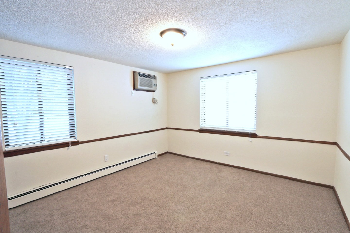 Apache Manor Apartments Image 22