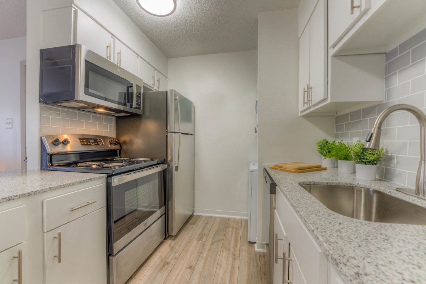 Brightwaters Apartments Image 4