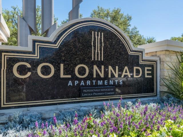 Colonnade Image 21